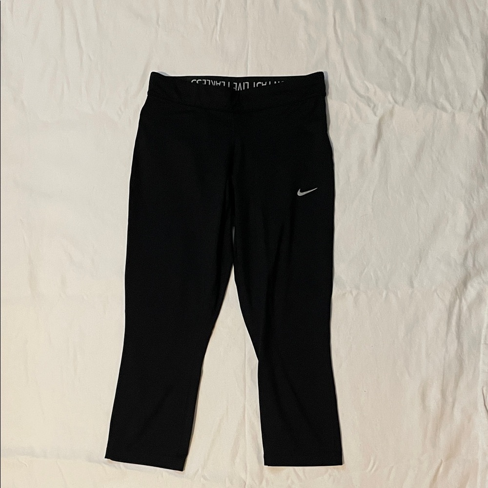 Nike Dri-Fit running Capri leggings size small